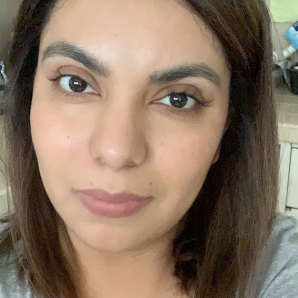 Meet your Posher, Veronica - Picture 1 of 1